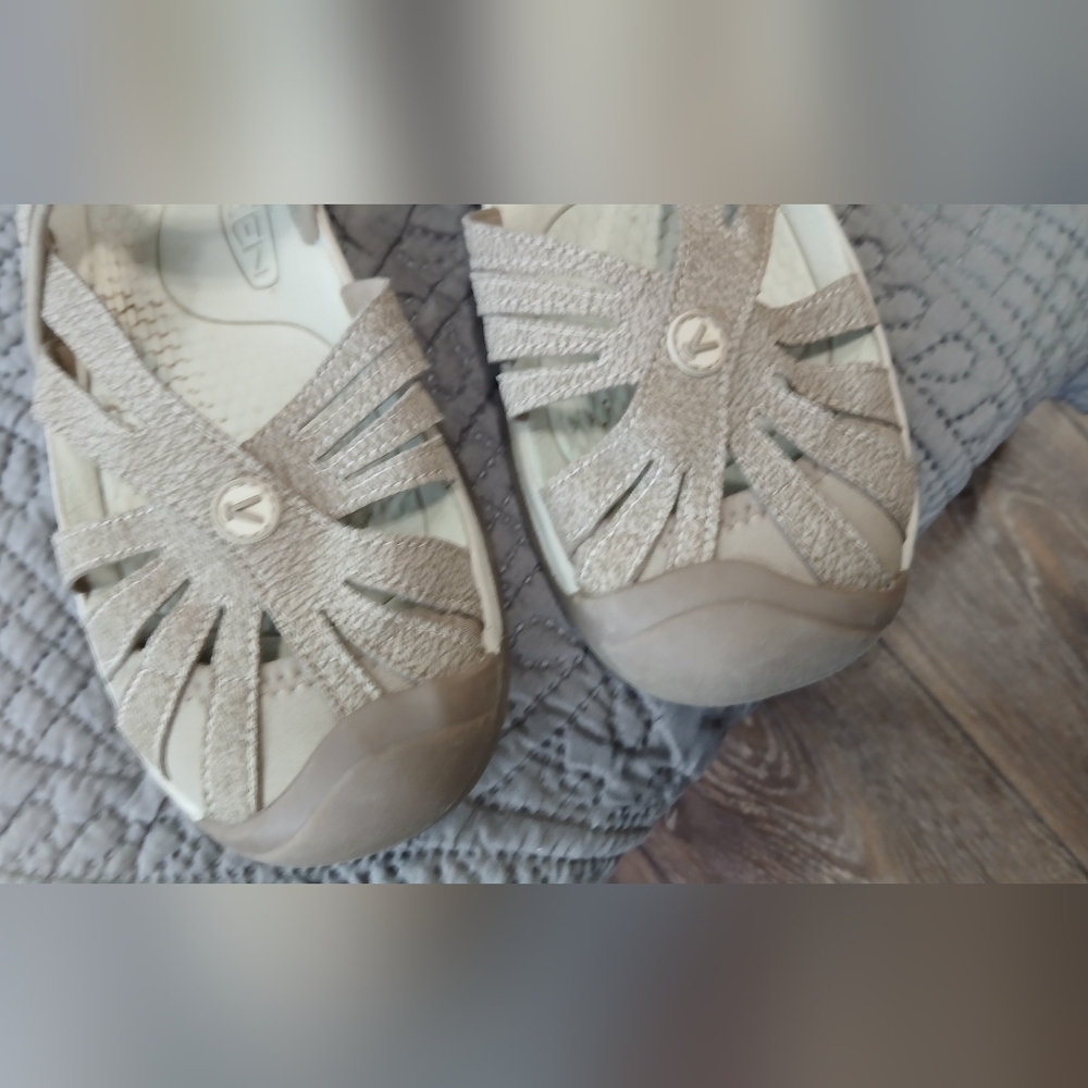 Keen Rose Sandal Taupe/Shitake Womens 9 Outdoors Granola Girl Minimilist - Picture 3 of 5